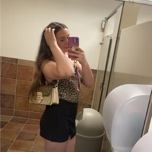 Meet your Posher, Kyra